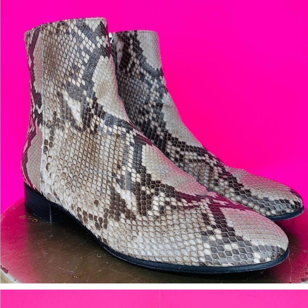 Alumnae Gray Snake Embossed Leather Low Block Heel Ankle Boot Size 6.5